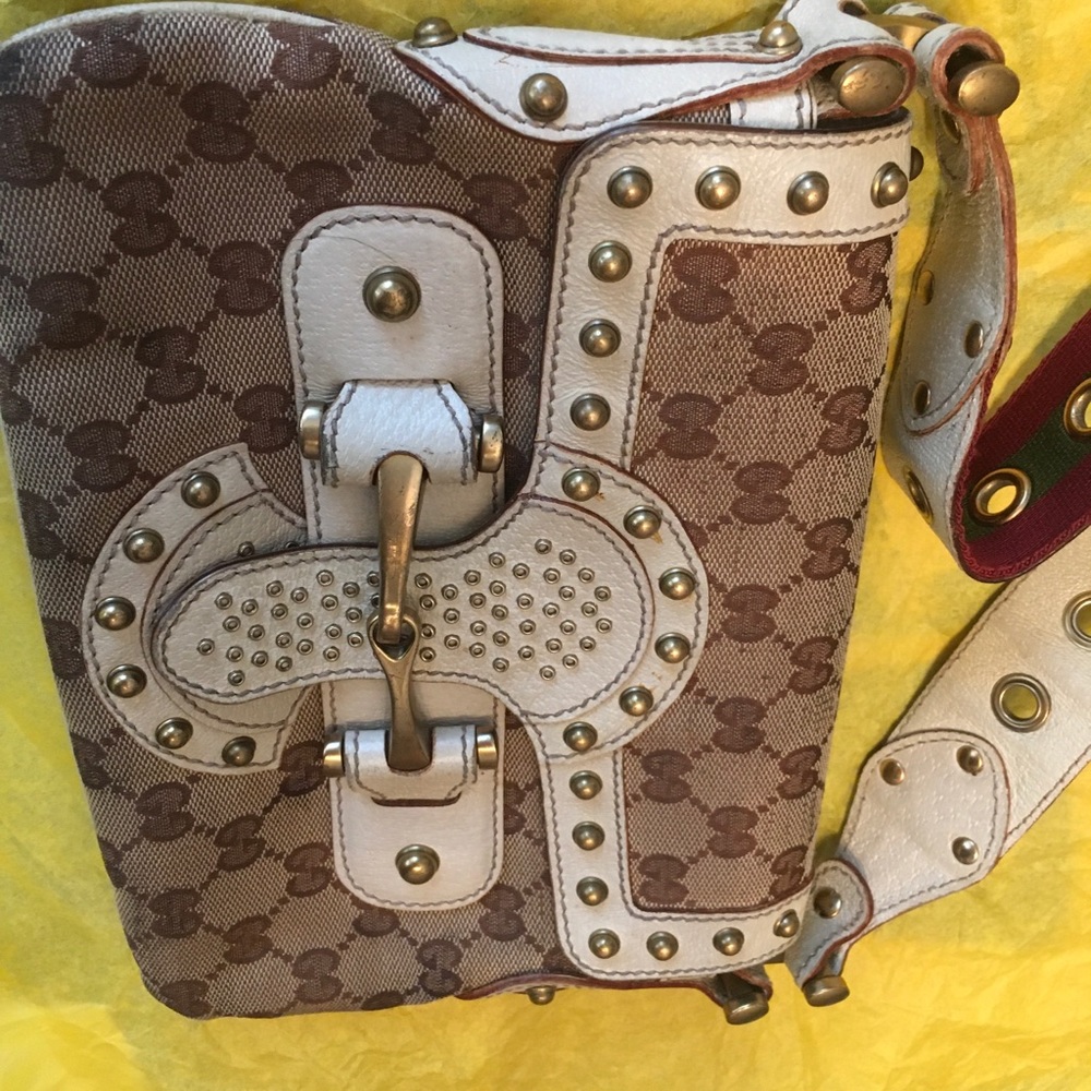 ❤️Taking offers❤️yes it’s authentic❤️